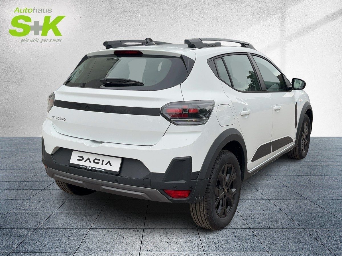 Dacia Sandero Stepway Extreme TCe 110+KAMERA+CARPLAY+L – Bild 4
