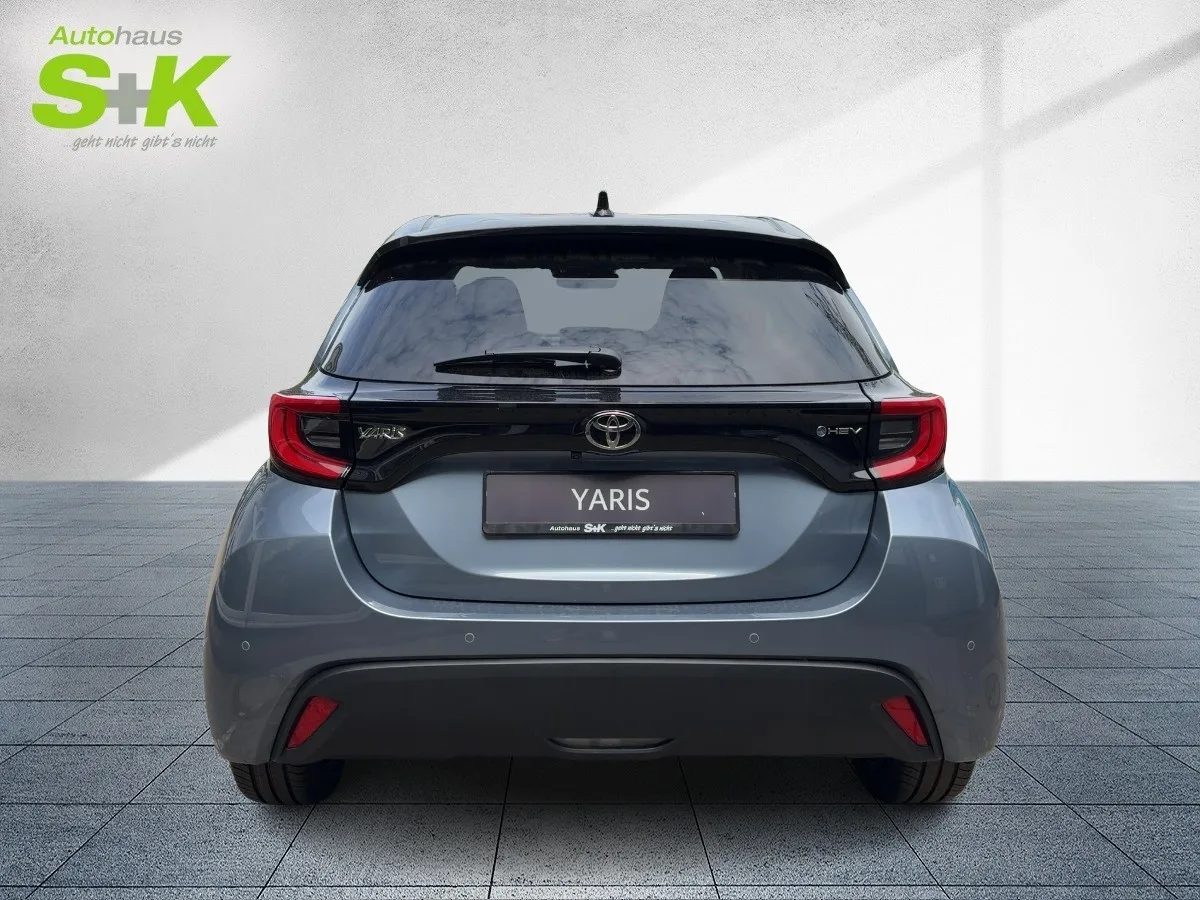 Toyota Yaris 1,5l HEV Teamplayer*Kamera*Klima*CarPlay* – Bild 3