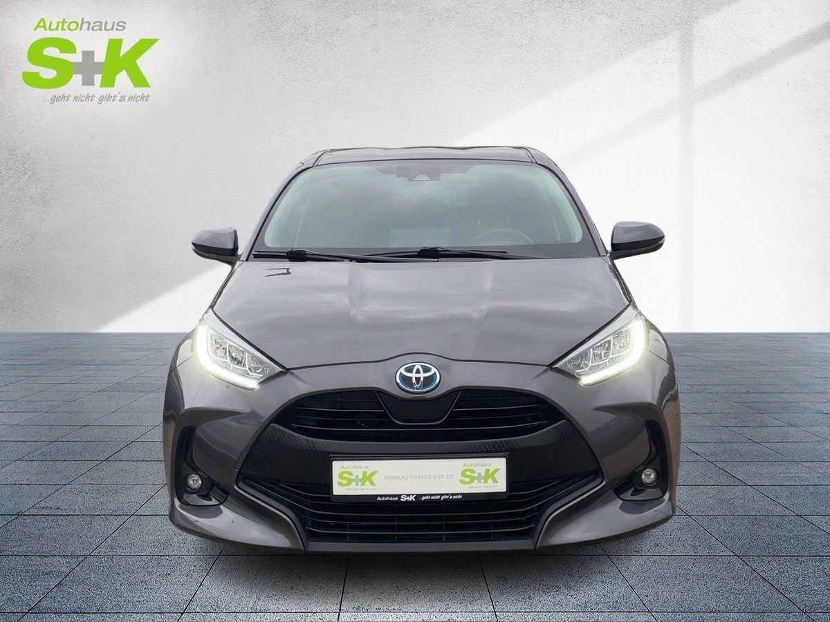 Toyota Yaris 1.5 Team Deutschland ++AHK+KAMERA+ACC+CARP – Bild 5