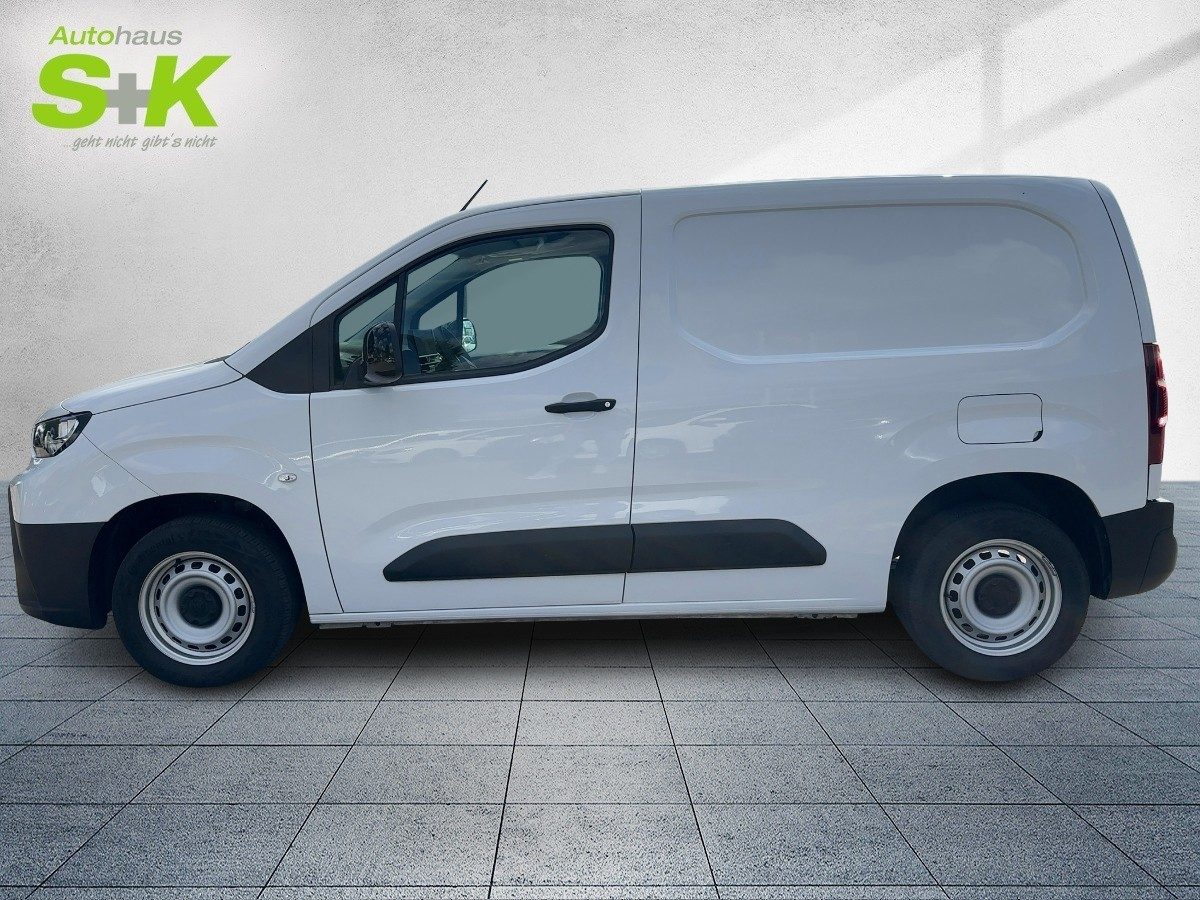 Toyota Proace City 1.5 D-4D L1 Meister S/S *NAVI*KLIMA* – Bild 2