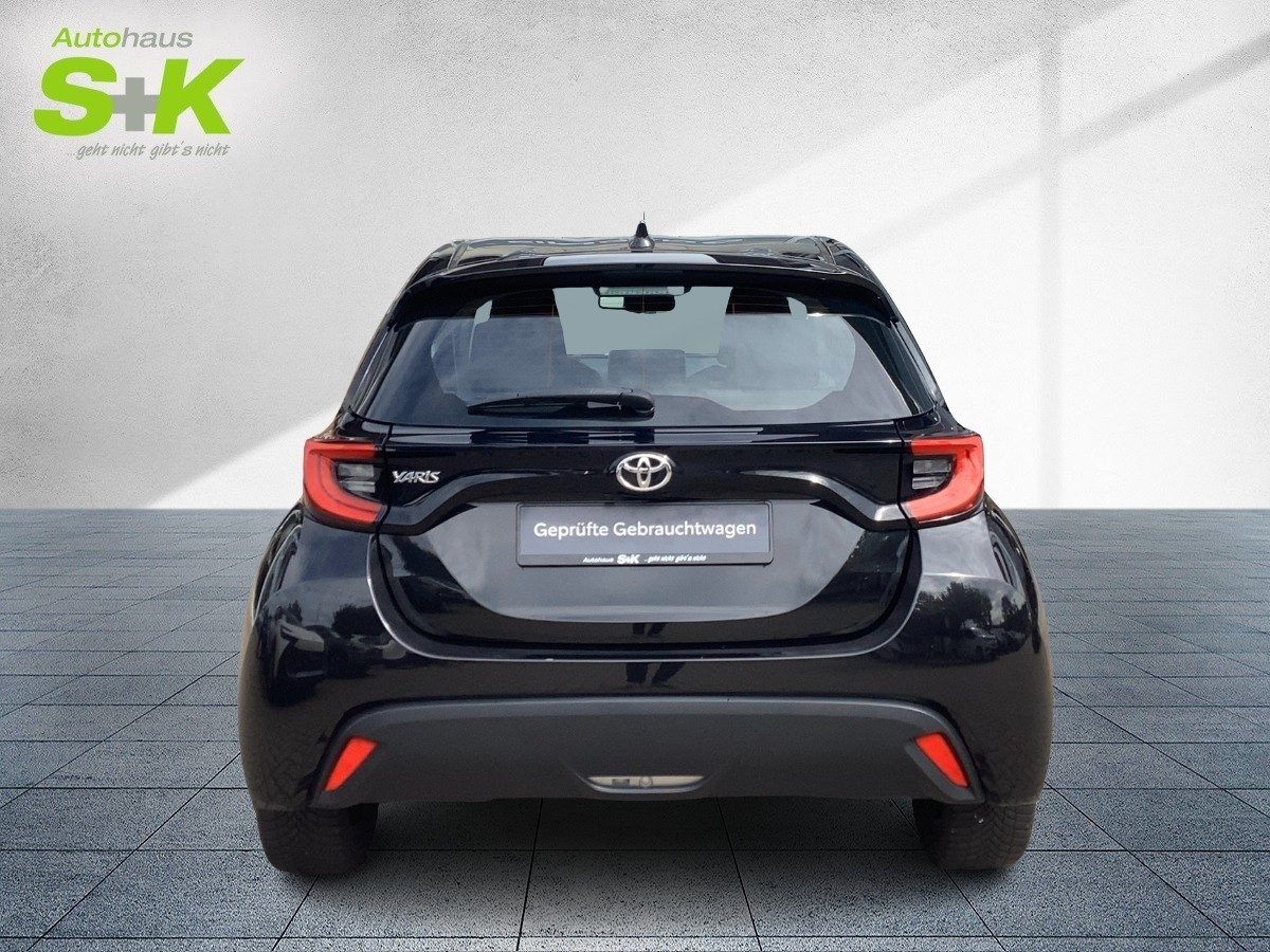 Toyota Yaris Comfort "Headup"Adapt. Tempo"R-Kamera"Sitz – Bild 3