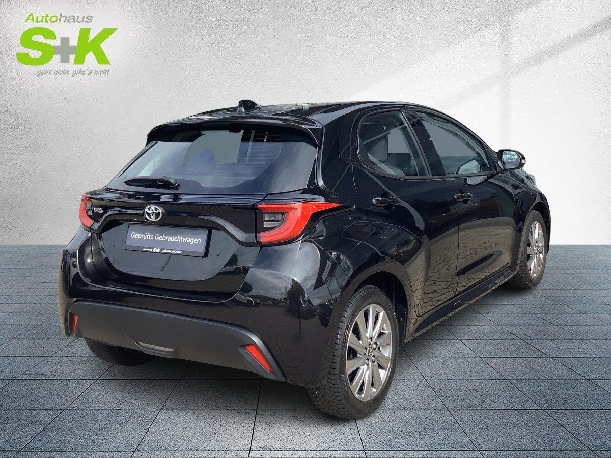 Toyota Yaris Comfort "Headup"Adapt. Tempo"R-Kamera"Sitz – Bild 4