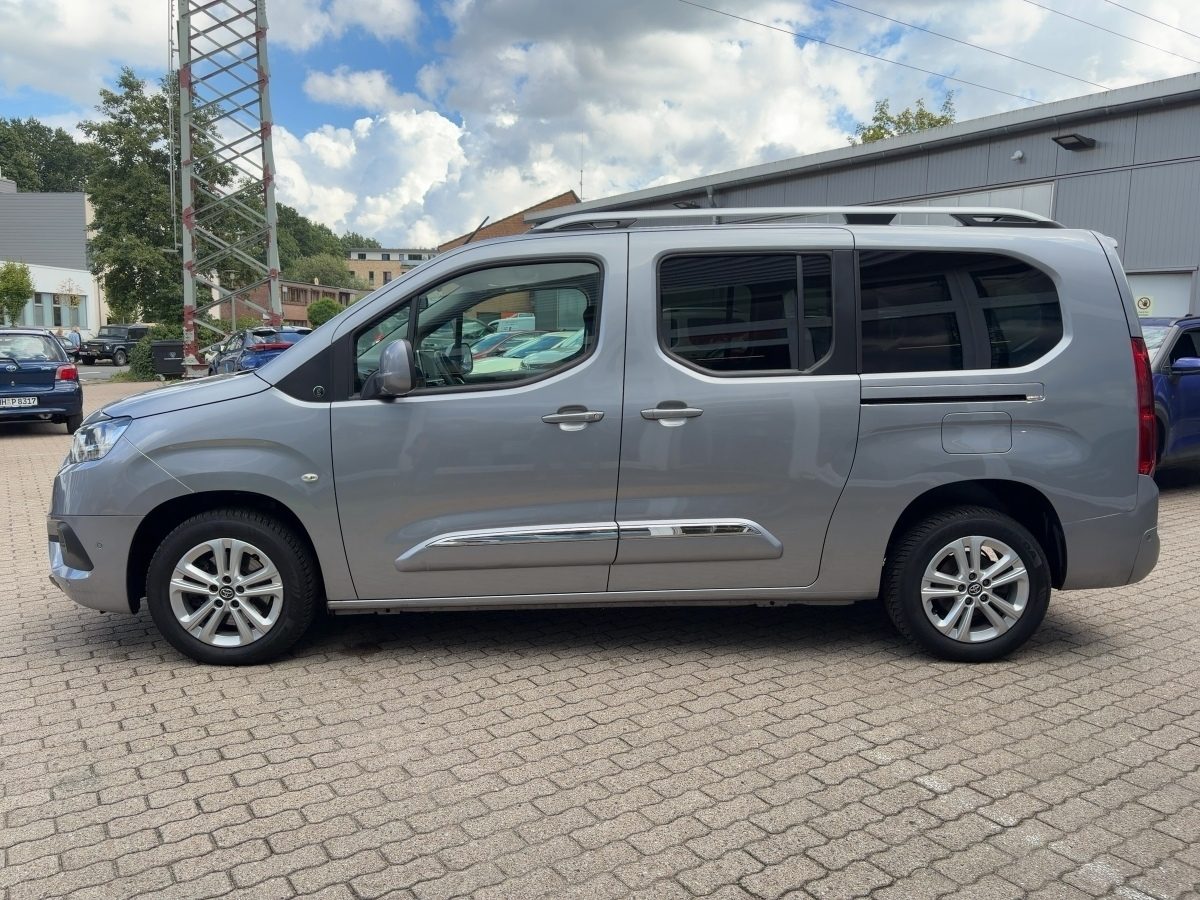 Toyota Proace City Verso 1,2-l-Turbo L2 130 PS+SHZ+AHK+ – Bild 2