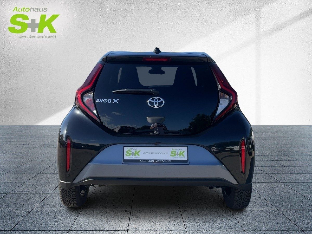 Toyota Aygo X 1.0 VVT-i Teamplayer +CARPLAY+SHZ+GJR+ACC – Bild 3