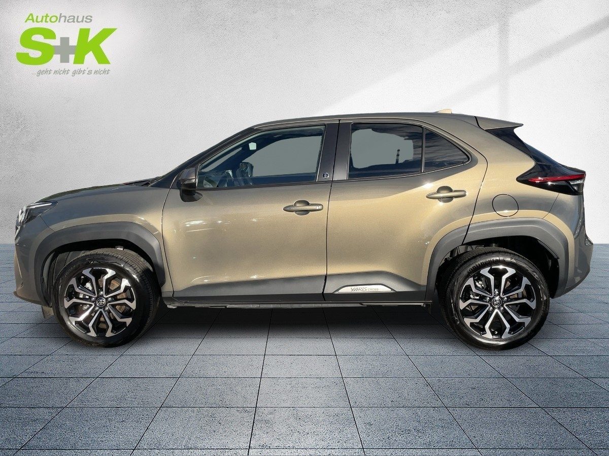 Toyota Yaris Cross 1.5 Hybrid Team D +8-FACH+WINTER-P.+ – Bild 2