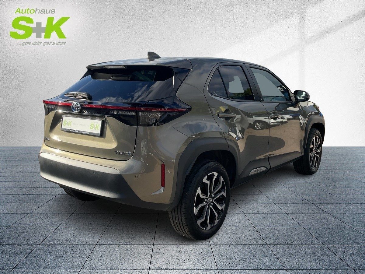 Toyota Yaris Cross 1.5 Hybrid Team D +8-FACH+WINTER-P.+ – Bild 4