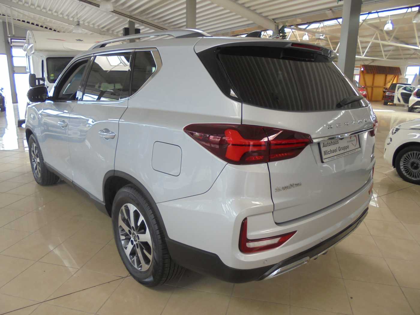 SSANGYONG Rexton Diesel 2.2 e-XDi 220 4WDAut. Quartz – Bild 4