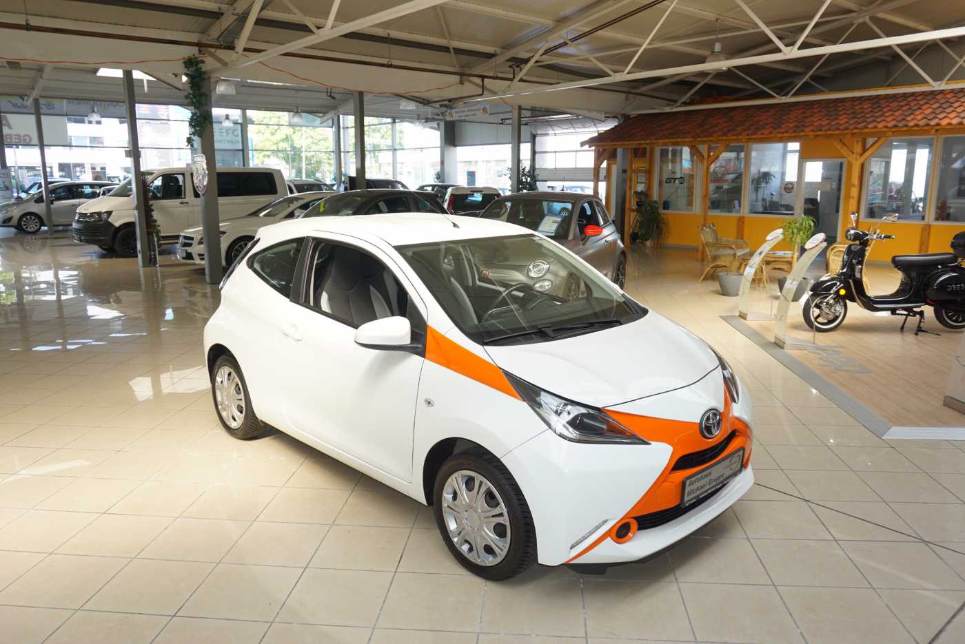TOYOTA Aygo x-shift – Bild 2