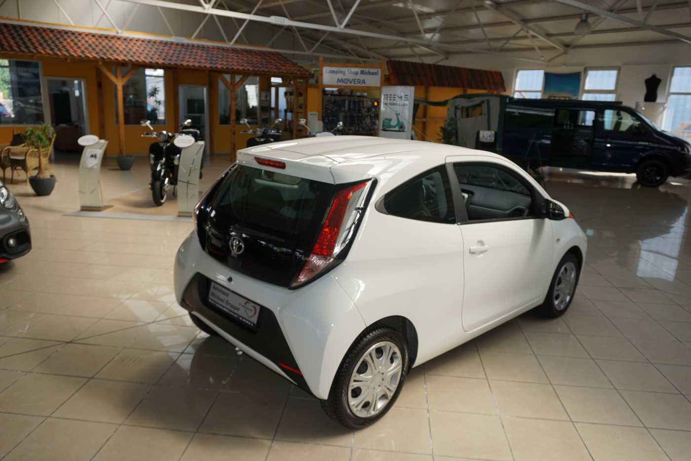 TOYOTA Aygo x-shift – Bild 3