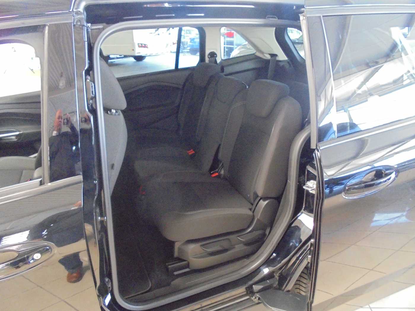FORD C-Max Grand 1.5 EcoBoost 'Lenkradheizung, Navigation' – Bild 5