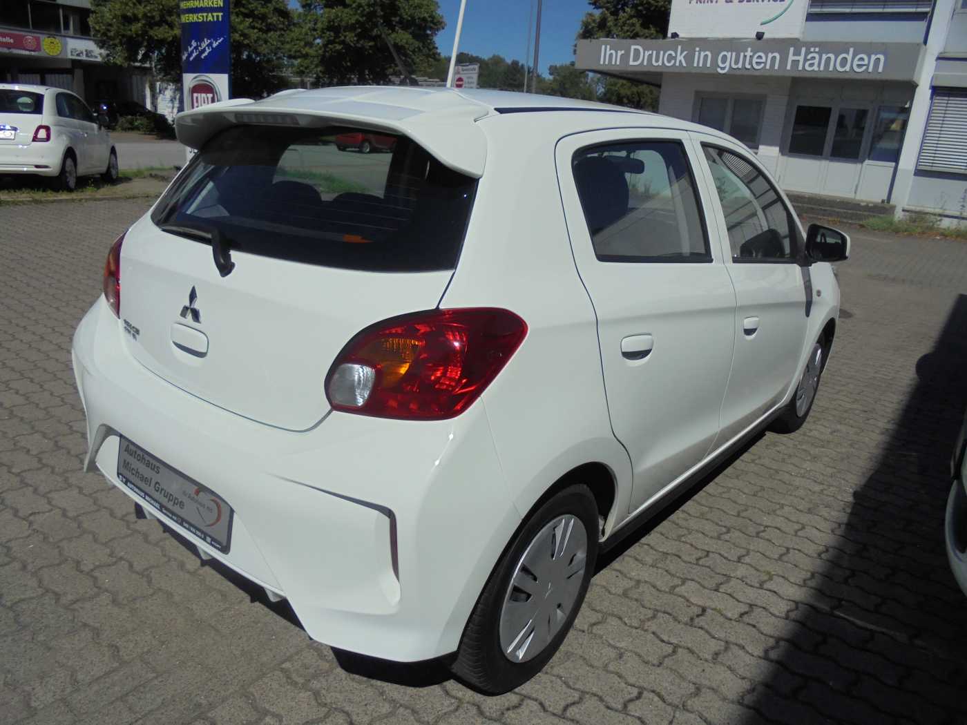 MITSUBISHI Space Star 1.2 'Klima,DAB-Radio' – Bild 3