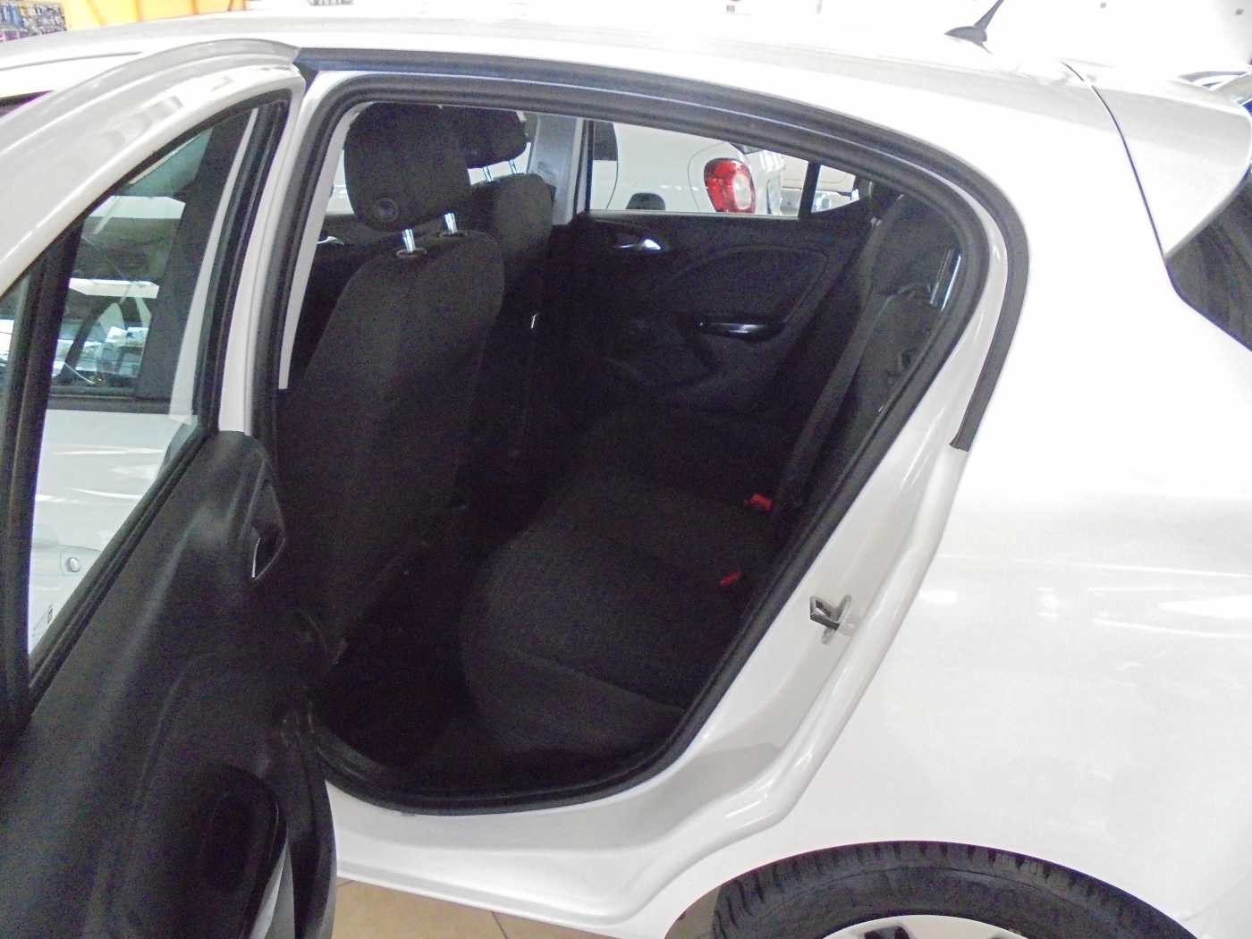 OPEL Corsa 1.4 Halb-Automatik Edition – Bild 5