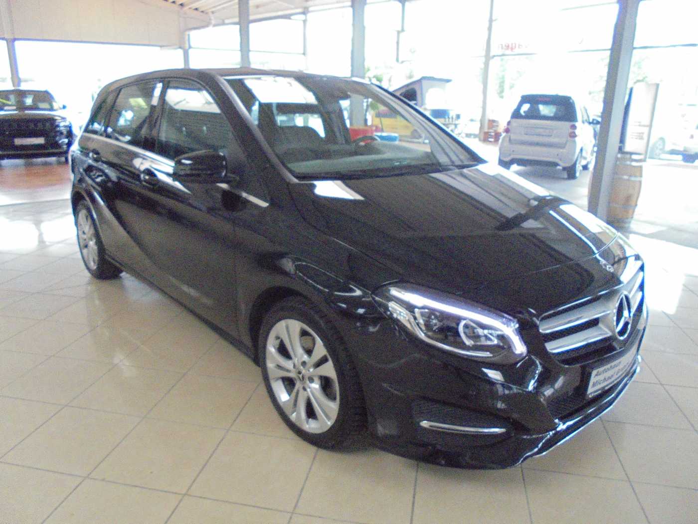 MERCEDES-BENZ B 180 7G-DCT – Bild 2