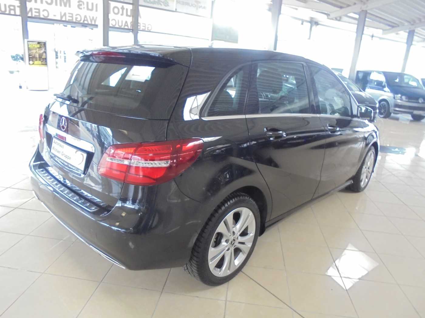 MERCEDES-BENZ B 180 7G-DCT – Bild 3