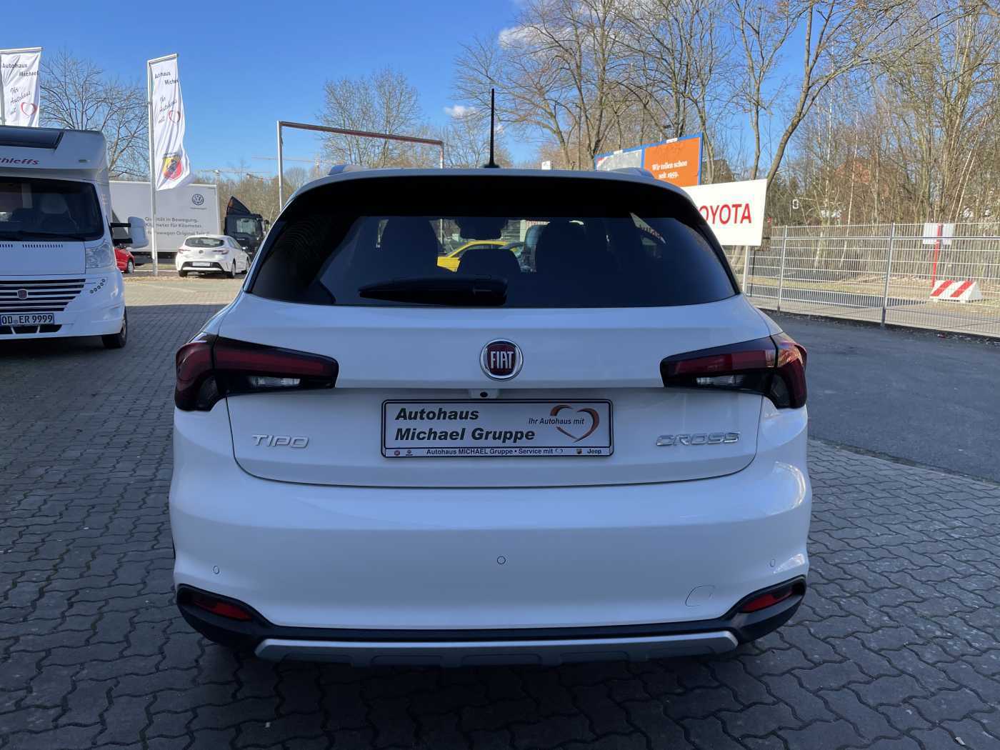 Fiat Tipo Cross 1.0 *LED*Kamera*ACC*NAV* – Bild 5