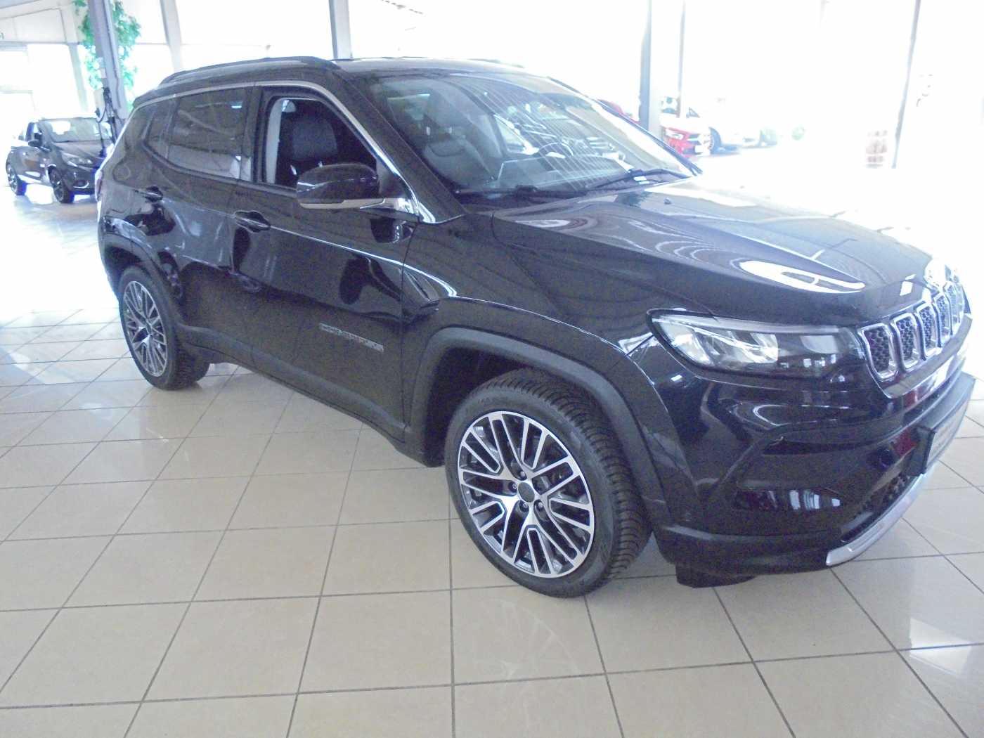 JEEP Compass 1.3 T-GDI I4 Limited – Bild 2