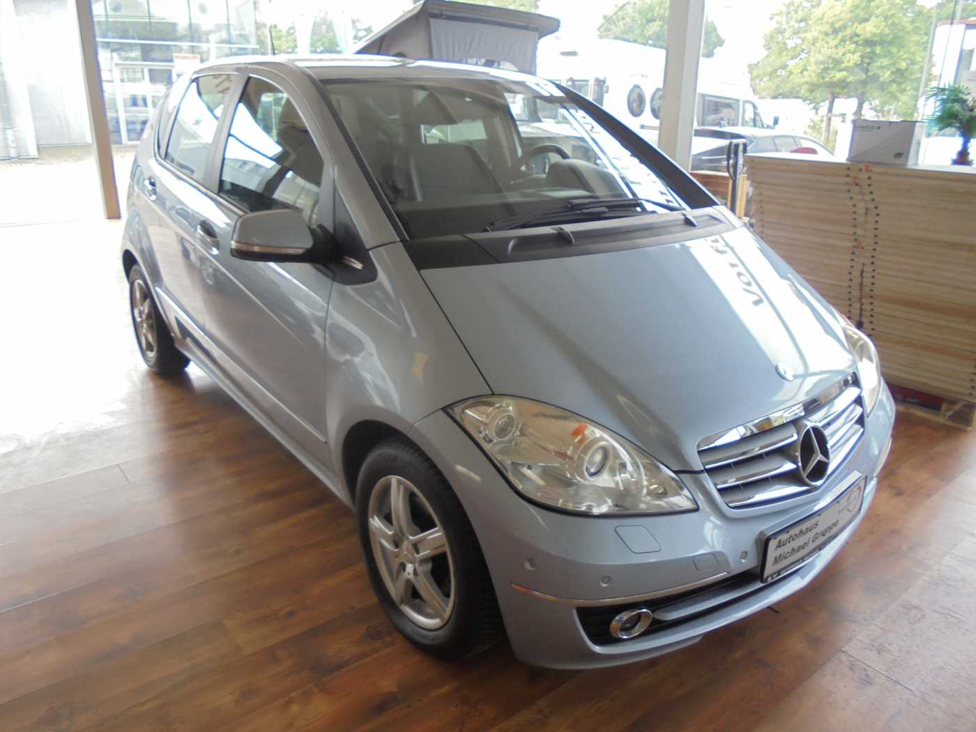 MERCEDES-BENZ A 180 Autotronic Elegance – Bild 2
