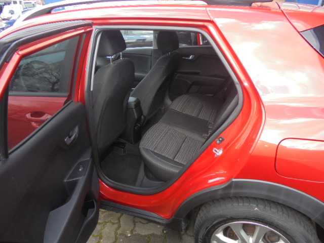 KIA Stonic 1.2 Vision 'Allwetterreifen, Klima, Sitzheizung' – Bild 5