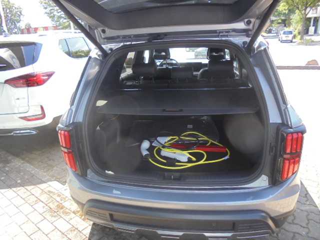 SSANGYONG Torres EVX Titanium 'Rückfahrkamera, Navi, 20 Zoll' – Bild 4