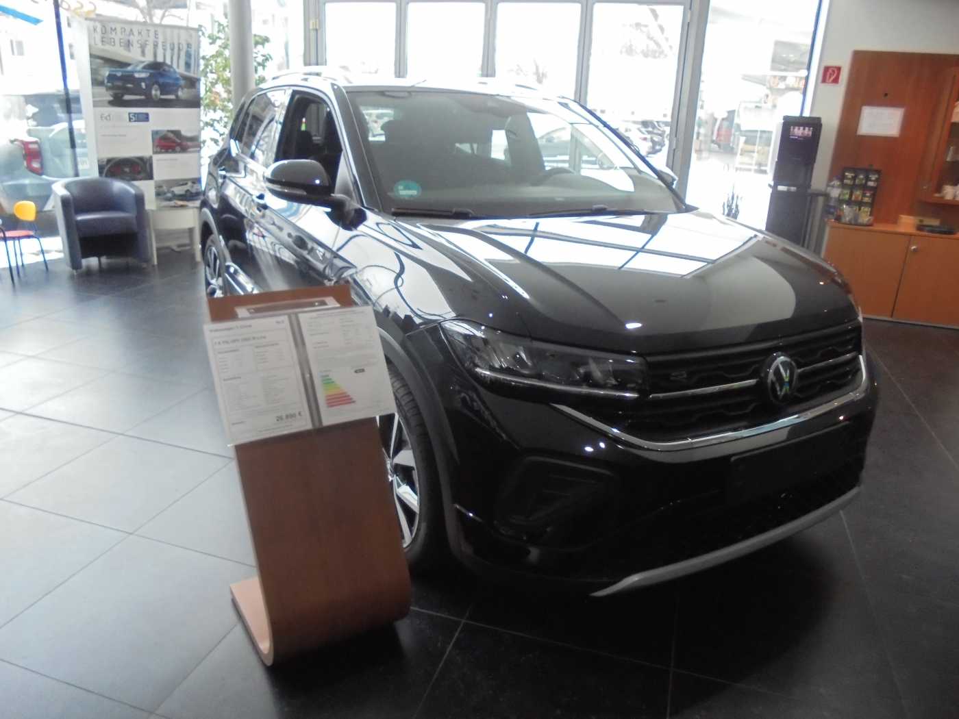 VW T-Cross 1.0 TSI OPF DSG R-Line – Bild 2