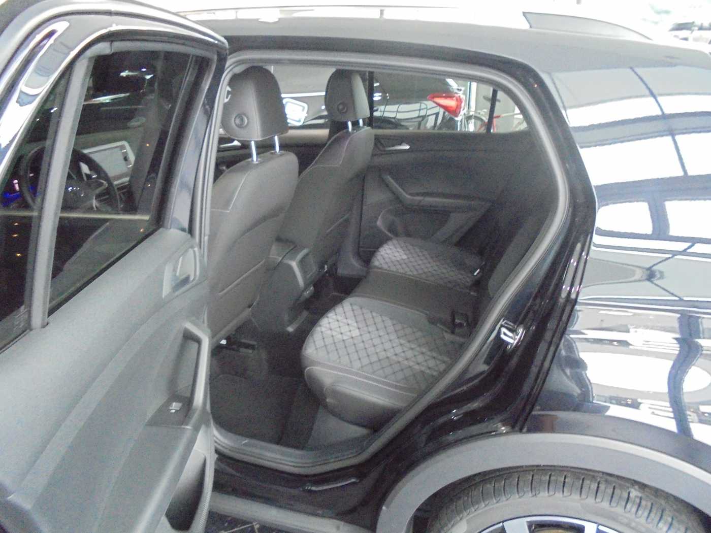 VW T-Cross 1.0 TSI OPF DSG R-Line – Bild 5