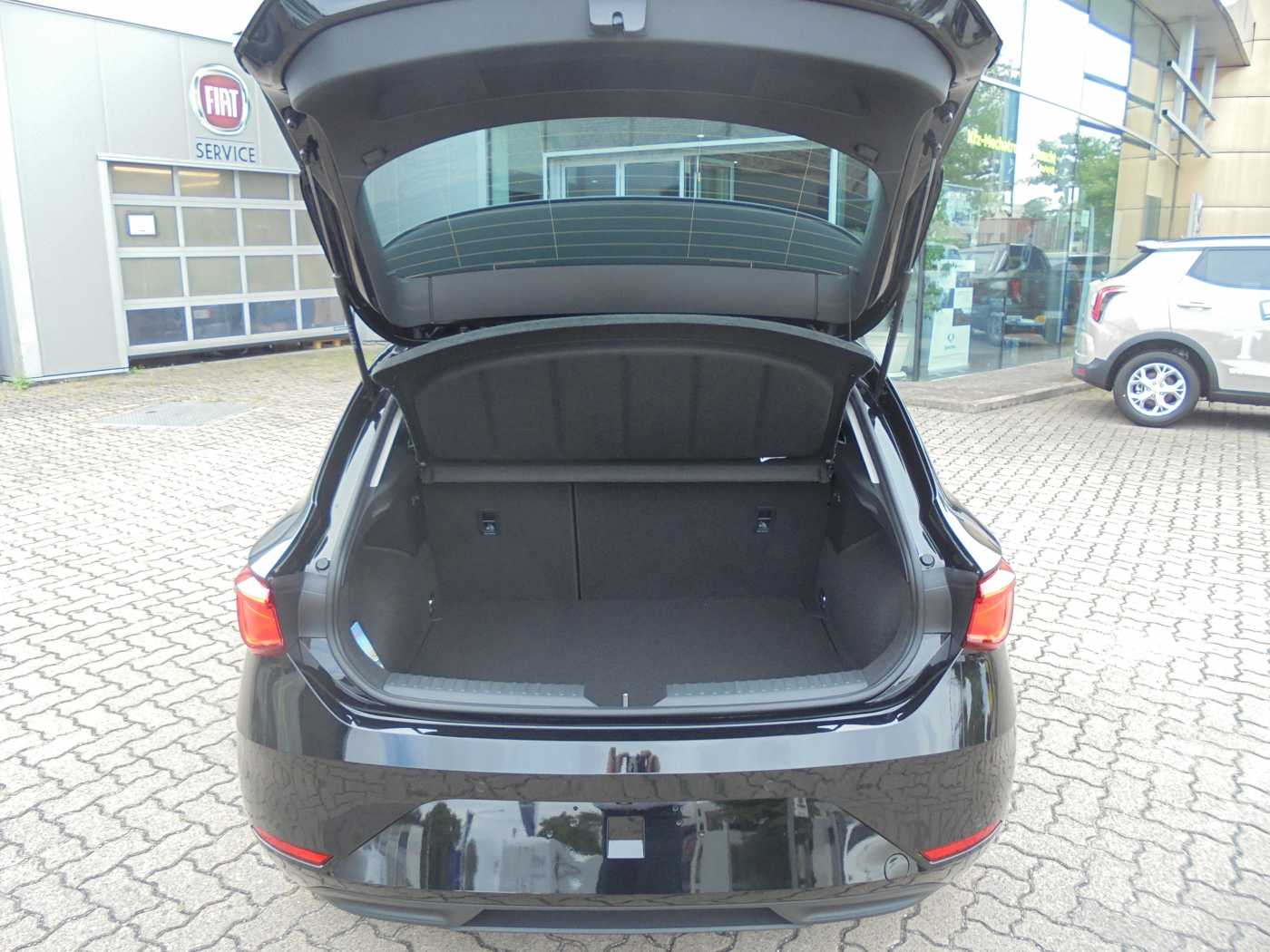 SEAT Leon 1.5 TSI Style – Bild 4