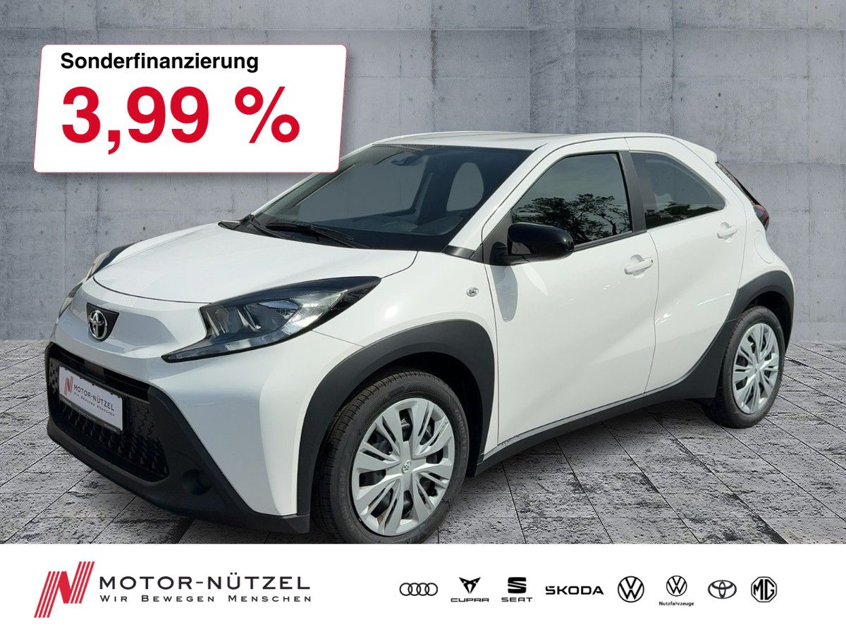 TOYOTA Aygo X 1.0 VVT-i Business Edition RKF+DAB+APP