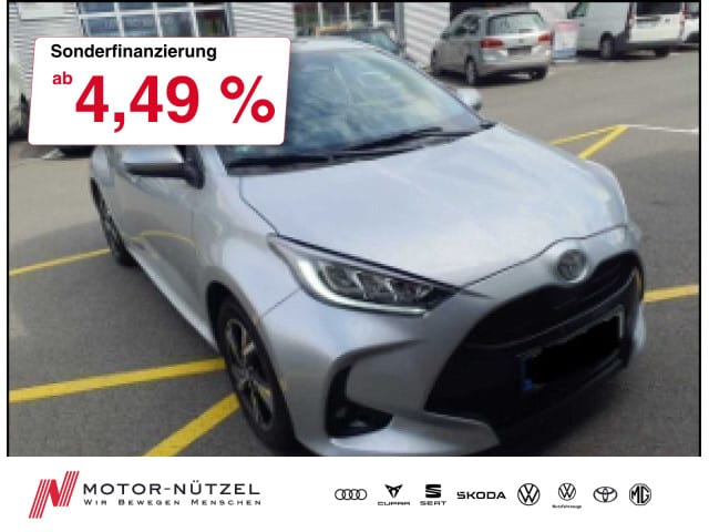 TOYOTA Yaris 1.5 Hybrid TEAMPLAYER LED+RFK+GRA+SHZ+LM