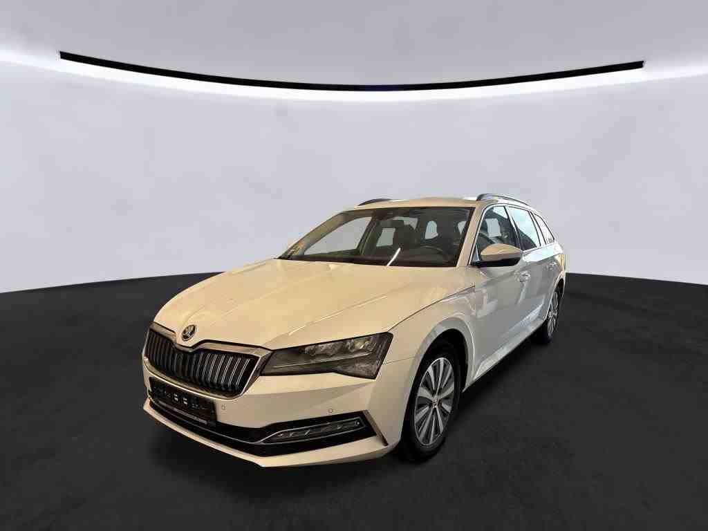 SKODA Superb Combi iV AMBITION LED+NAV+ACC+SHZ+AHK+RFK – Bild 2