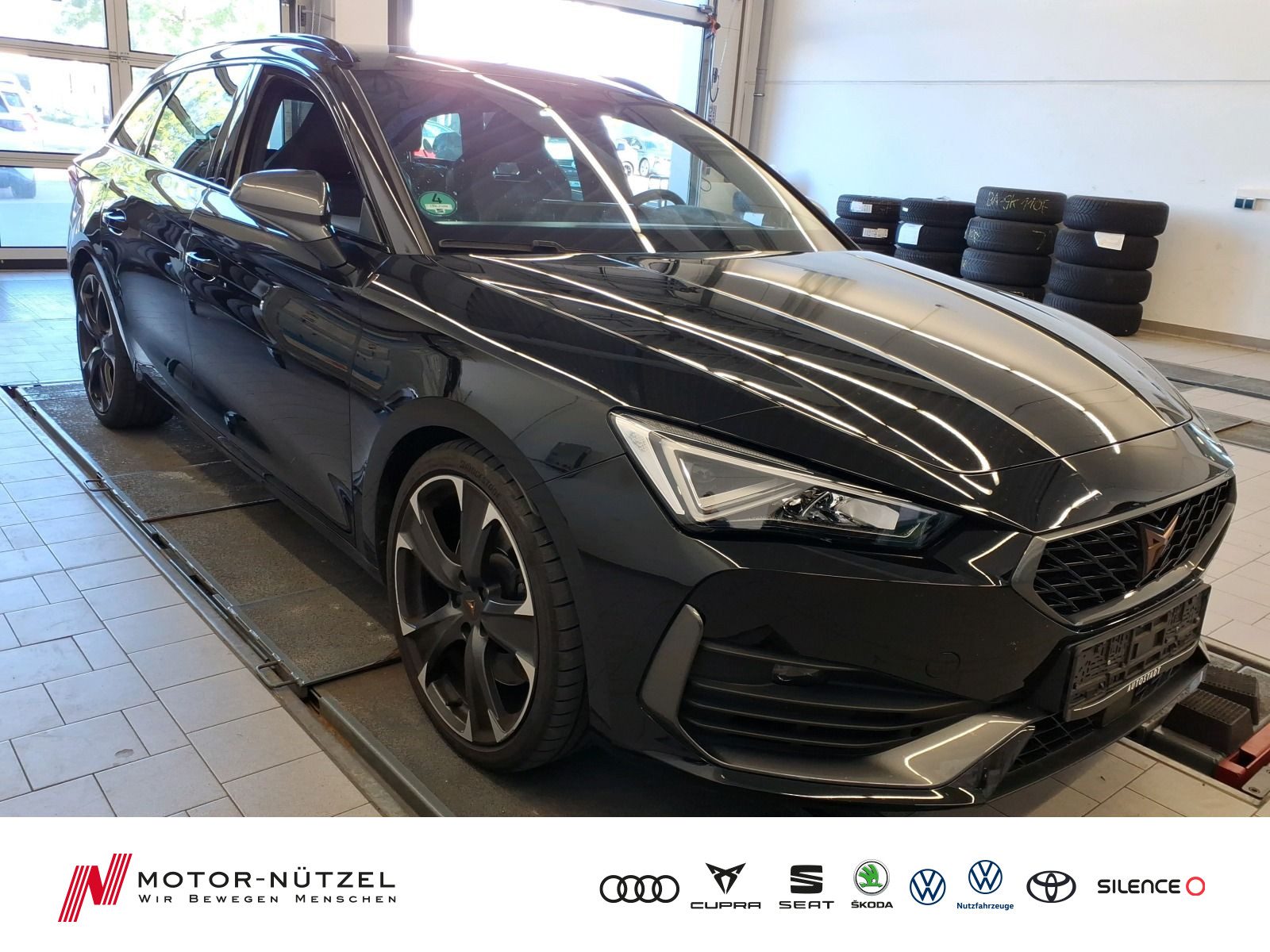 CUPRA Leon Sportstourer ST VZ 2.0 TSI LED+NAVI+AHK+GRA
