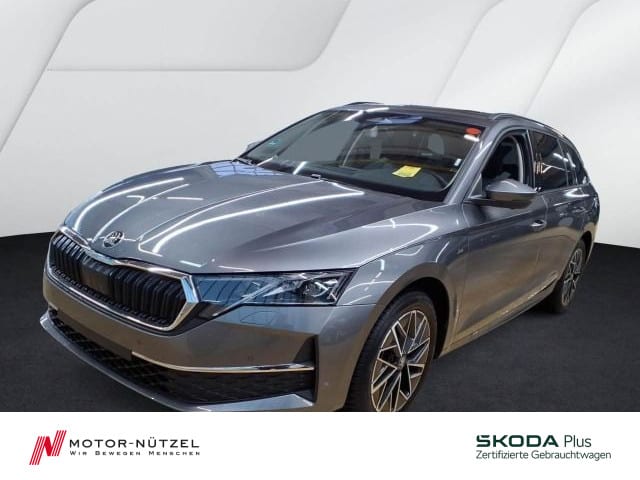 SKODA Octavia Combi TOUR 2.0 TSI 4x4 MATRIX+AHK+PANO