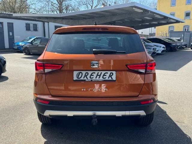 SEAT Ateca STYLE Plus ! AHK // NAVI / SITZHEIZ/ UVM. – Bild 5