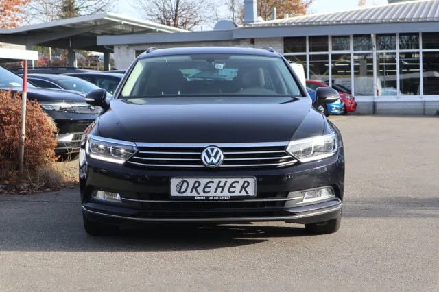 VW Passat COMFORTLINE PLUS / ACC / NAVI / DSG / uvm – Bild 2