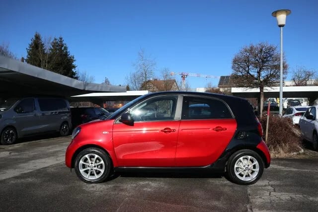 SMART forfour passion (66kW) Pano.-Dach/Klima/Sitzhzg. – Bild 4