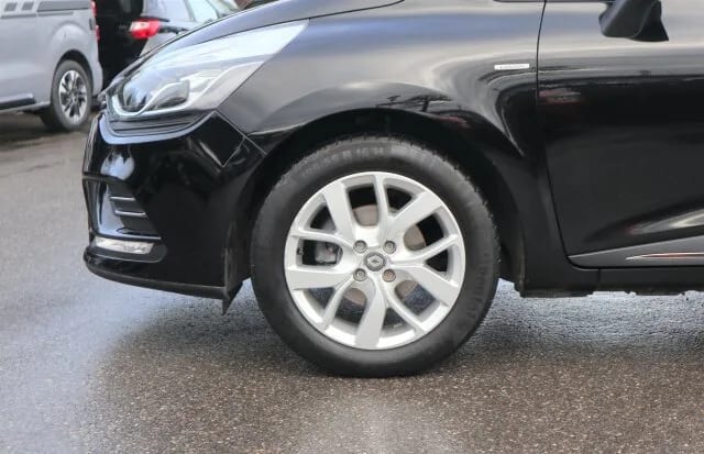 RENAULT Clio IV Grandtour 0.9 TCe 90 eco² Limited Klima – Bild 3