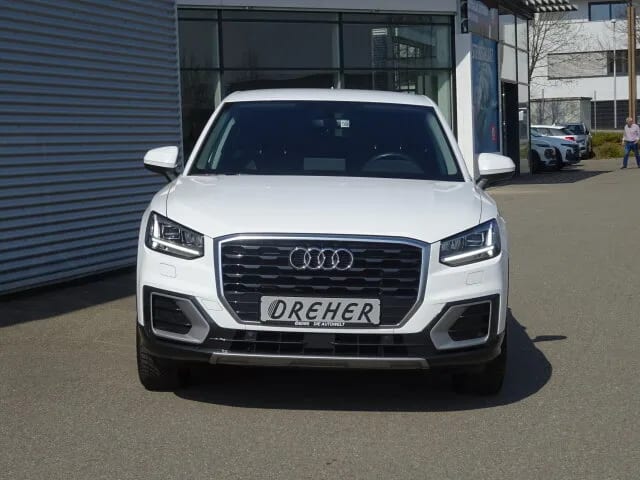 AUDI Q2 sport S tronic LED Navi Sitzheizung, TOP Qualität – Bild 2
