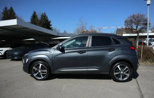 HYUNDAI Kona 1.6 T-GDI Premium 4WD Navi/Autom./Klima/LED – Bild 4