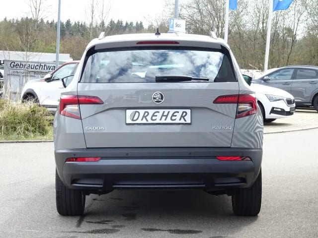 SKODA Karoq 1.5 TSI ACT Style Navi/Autom./Klima/eFH. – Bild 5