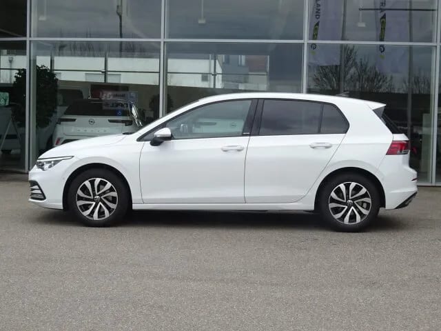 VW Golf VIII 1.5 TSI Active Navi/Klima/LED/Kamera – Bild 3