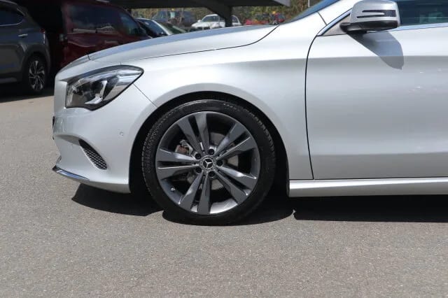 MERCEDES-BENZ CLA 200 Shooting Brake Urban Navi/Autom./Klima – Bild 3