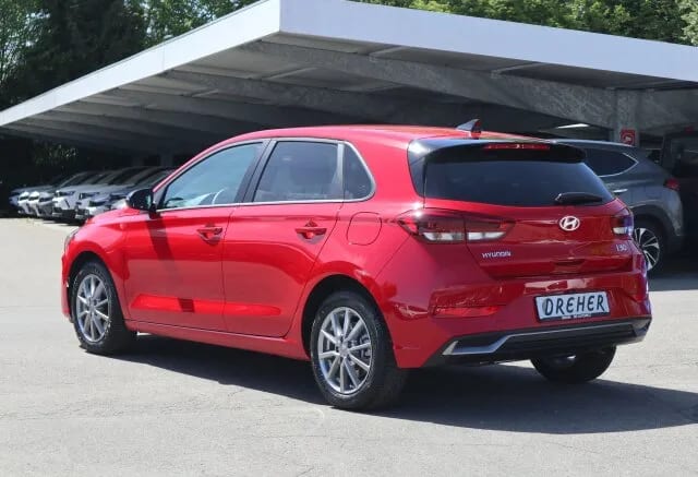 HYUNDAI i30 1.5 T-GDI Advantage Mild-Hybrid LED/Kamera – Bild 5