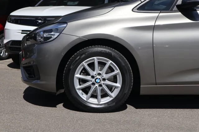 BMW 218 Active Tourer 218d Advantage Klima/Park-Assist./BC MF-Lenkrad – Bild 3