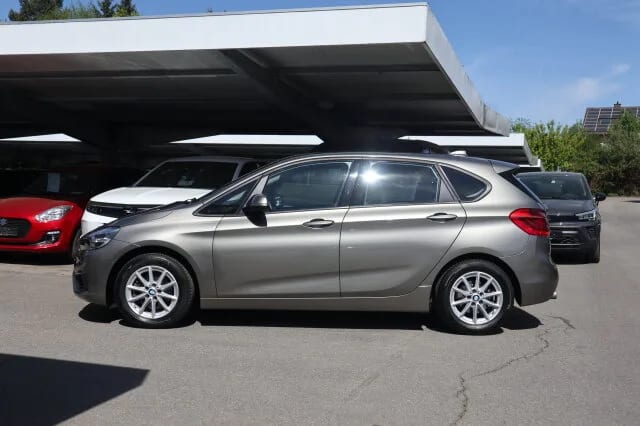BMW 218 Active Tourer 218d Advantage Klima/Park-Assist./BC MF-Lenkrad – Bild 4