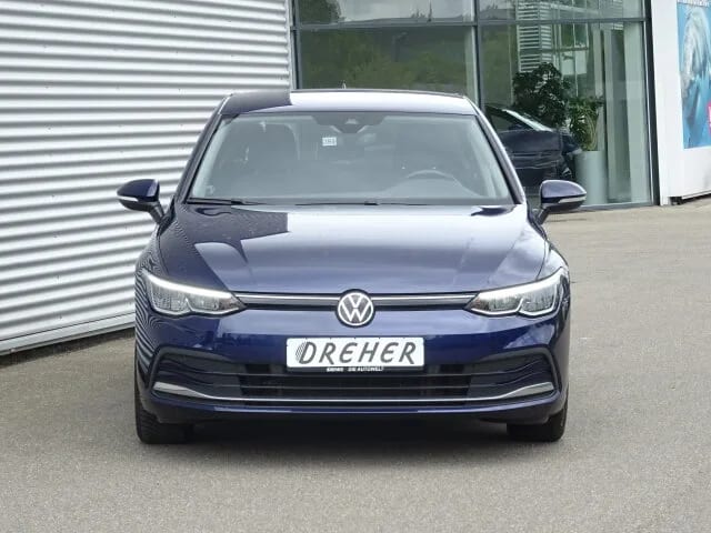 VW Golf VIII 1.5 TSI Active Navi/Klima/LED Sitzhzg. – Bild 2