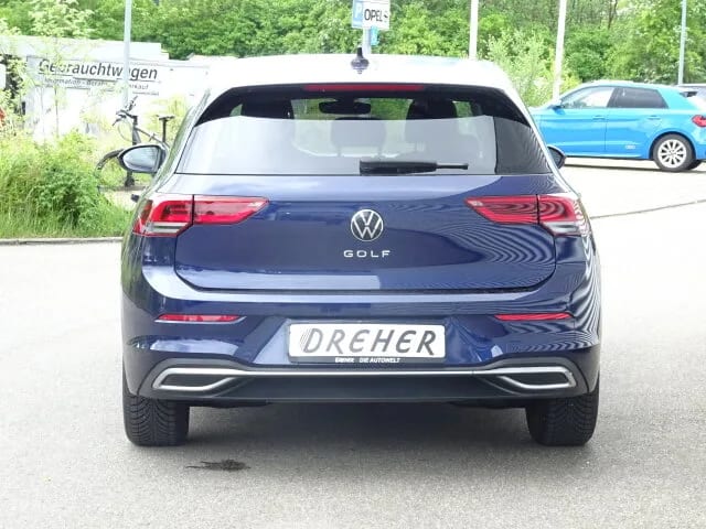 VW Golf VIII 1.5 TSI Active Navi/Klima/LED Sitzhzg. – Bild 4