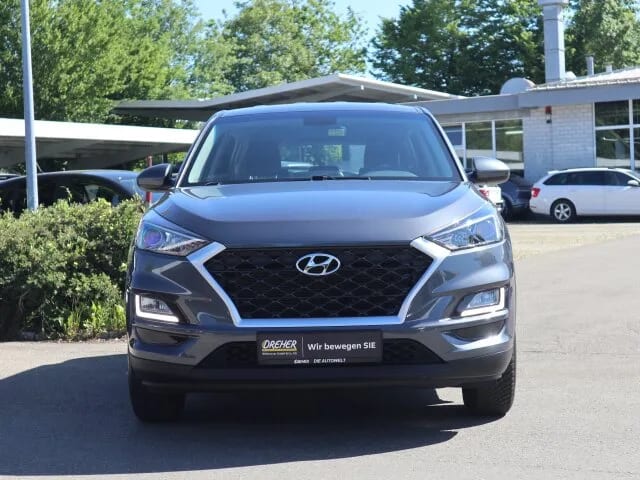 HYUNDAI Tucson 1.6 Advantage 2WD Navi/Klima/PDC/eFH./LM – Bild 2