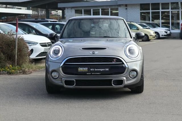 MINI Mini Cooper S Chrome-Line Exterieur/Pano.-Dach – Bild 2