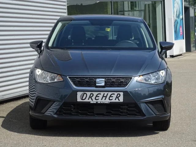SEAT Ibiza 1.0 TSI Style Navi/Klima/Sitzhzg./DAB/LM – Bild 2