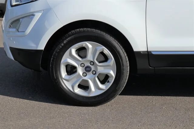 FORD EcoSport TITANIUM Plus / AHK / NAVI/schöne Optik – Bild 3