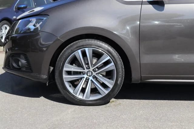 SEAT Alhambra 2.0 TDI FR-Line 4Drive Distronic/Autom. – Bild 3